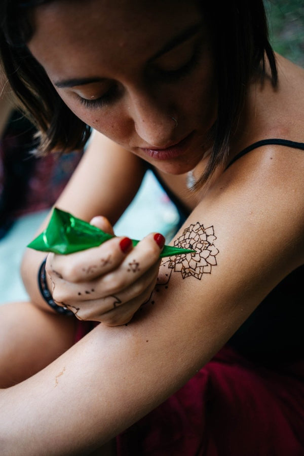 Kindergeburtstag Henna - Set – kreative Tattoo - Party mit Schablonen - | Berlin Botanicals
